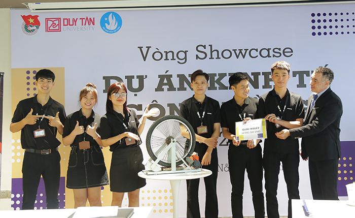 Vòng Showcase Cuộc thi Dự án Kinh tế Cộng đồng năm 2023 của Đại học Duy Tân